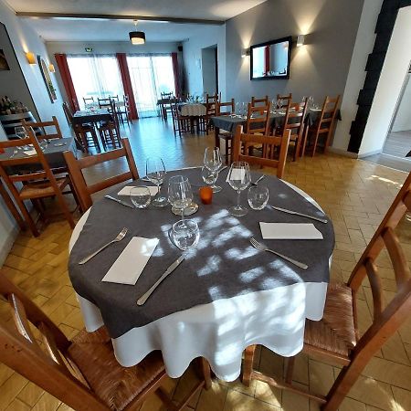 L'Accent - Hotel 2 Etoiles Et Restaurant - Logis Hotels Astaffort ภายนอก รูปภาพ