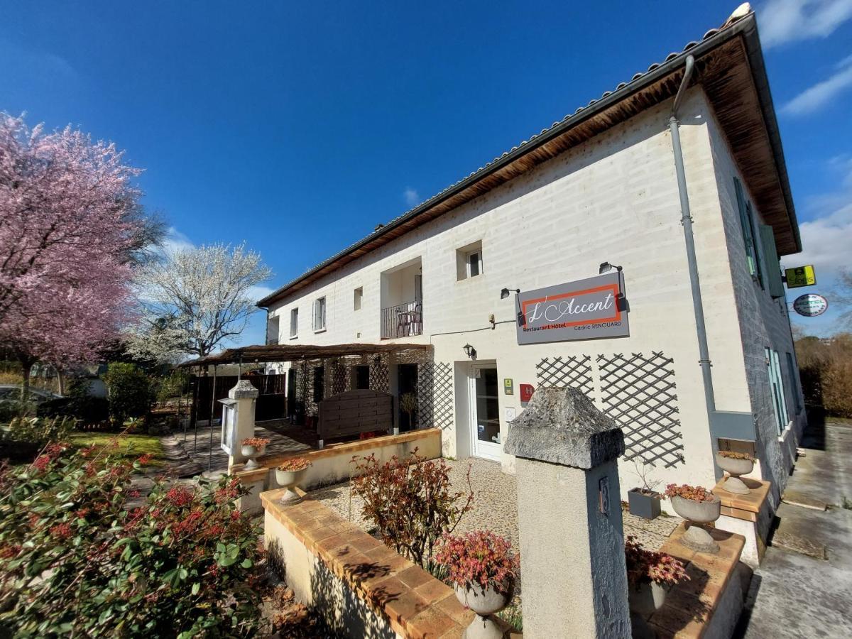 L'Accent - Hotel 2 Etoiles Et Restaurant - Logis Hotels Astaffort ภายนอก รูปภาพ